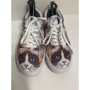 THREE IN Skateboard Cat Shoes Woman Size 8.5